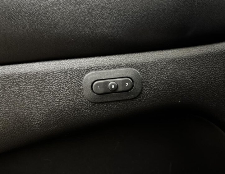 Jeep Grand Cherokee 38