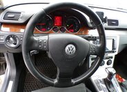 Volkswagen Passat Sedan 2,0 l 103 kw