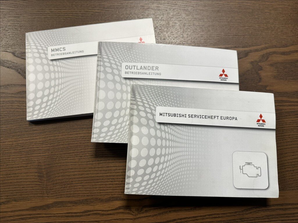 Mitsubishi Outlander SUV / Terénní 2,3 l 110 kw