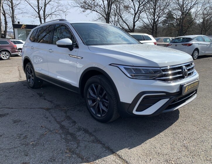 Volkswagen Tiguan Allspace SUV / Terénní 2,0 l 110 kw