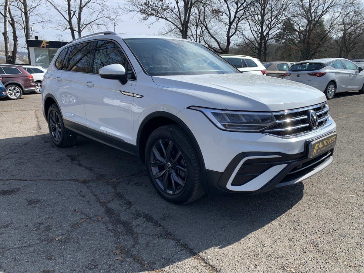 Volkswagen Tiguan Allspace SUV / Terénní 2,0 l 110 kw