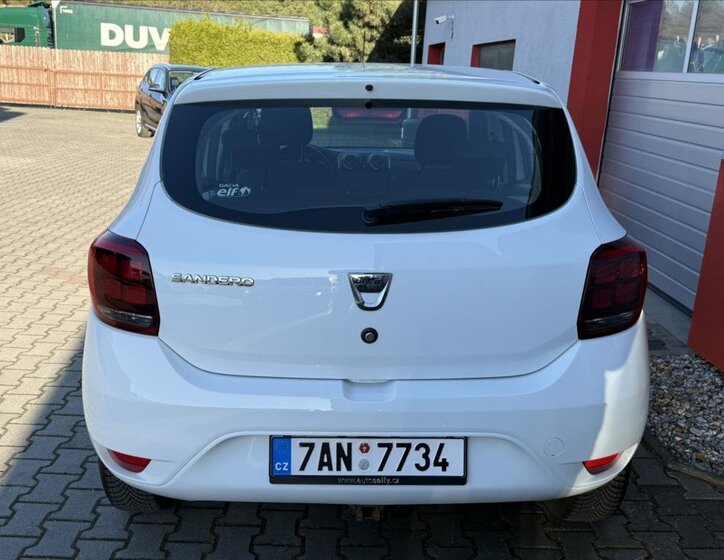 Dacia Sandero Hatchback 999,0 54 kw