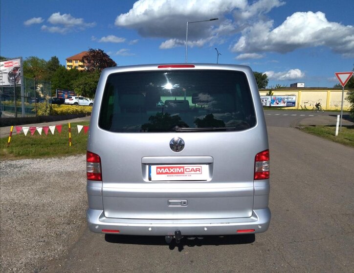 Volkswagen Multivan 6