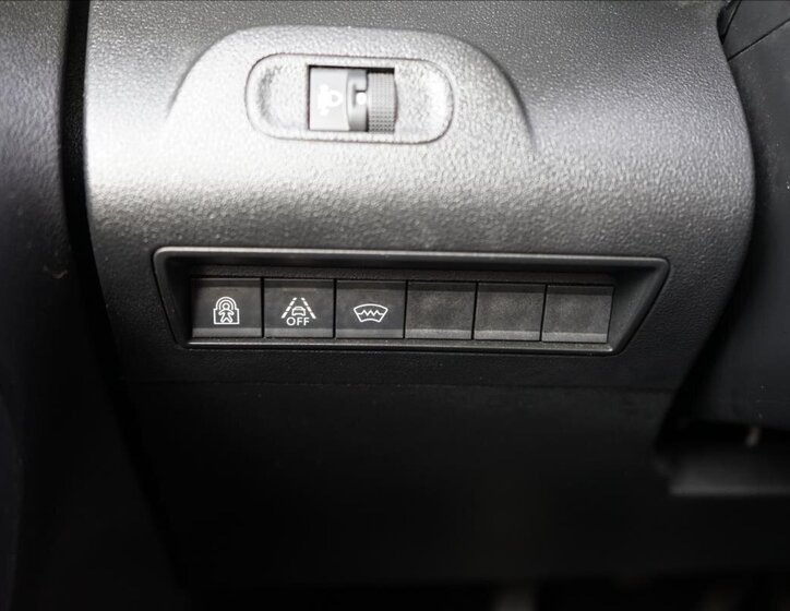 Citroën Berlingo MPV 1,5 l 75 kw