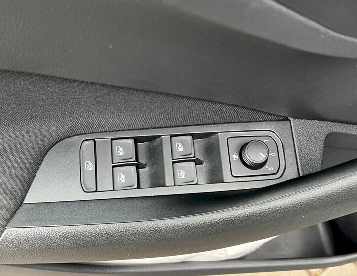 Škoda Scala Hatchback 1,0 l 85 kw