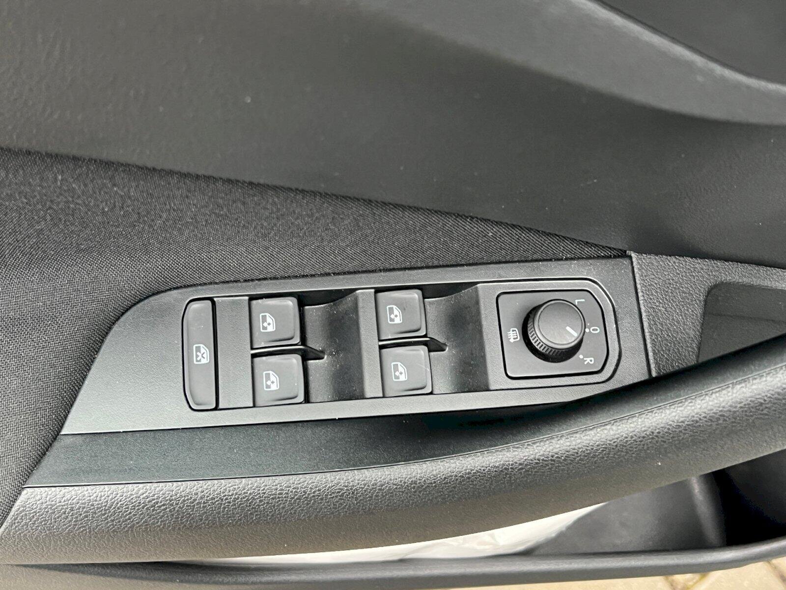 Škoda Scala Hatchback 1,0 l 85 kw