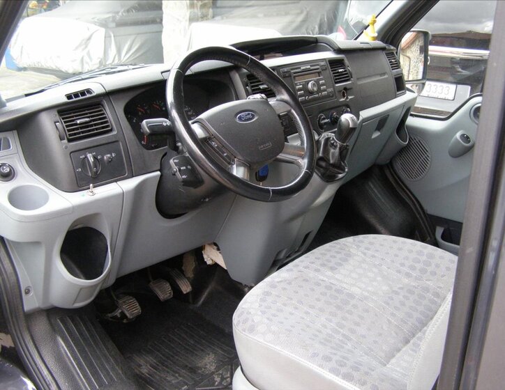 Ford Transit MPV 2,2 l 63 kw