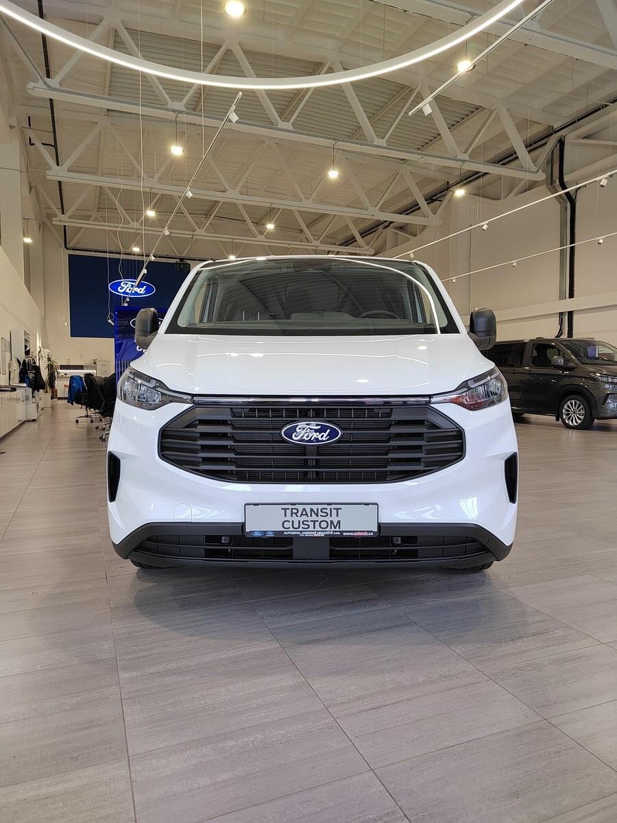 Ford Transit Custom Skříň 2,0 l 100 kw