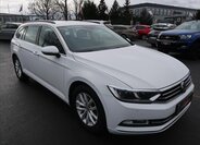 Volkswagen Passat Kombi 2,0 l 110 kw
