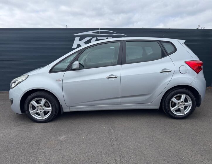 Hyundai ix20 MPV 1,4 l 66 kw