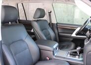 Toyota Land Cruiser 33