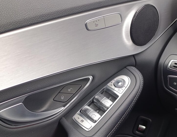 Mercedes-Benz Třídy C Sedan / Limuzína 2,1 l 125 kw