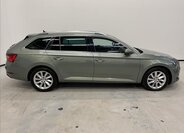 Škoda Superb Kombi 2,0 l 110 kw