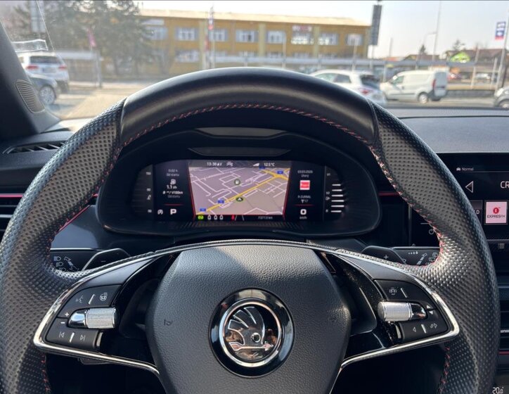 Škoda Kamiq Hatchback 1,5 l 110 kw