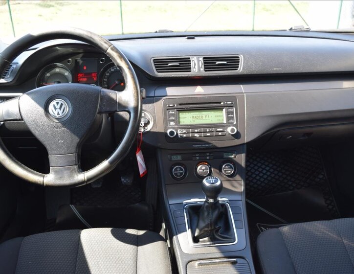 Volkswagen Passat Kombi 1,9 l 77 kw