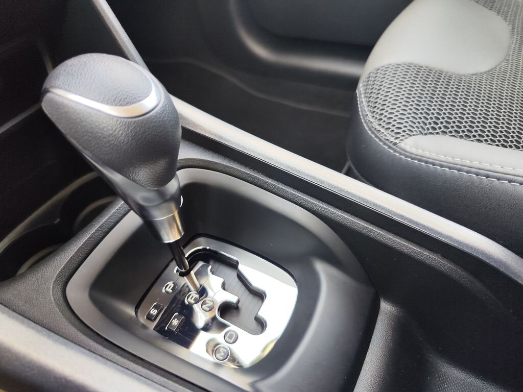 Peugeot 2008 SUV / Terénní 1,2 l 81 kw