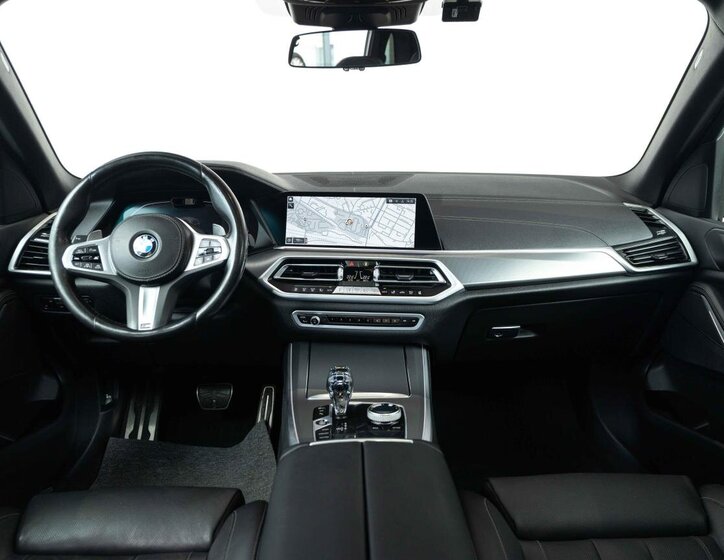 BMW X5 SUV / Terénní 3,0 l 210 kw