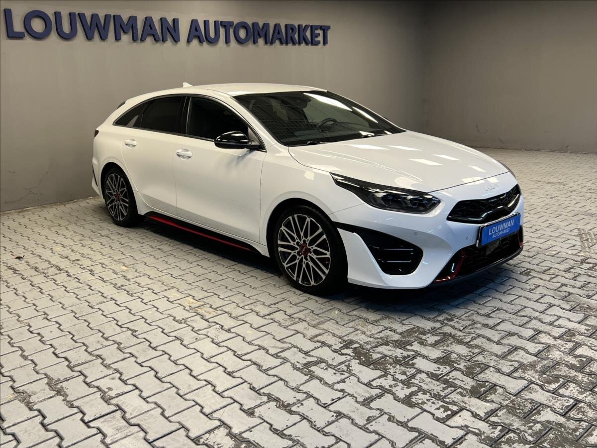 KIA ProCeed Hatchback 1,6 l 150 kw
