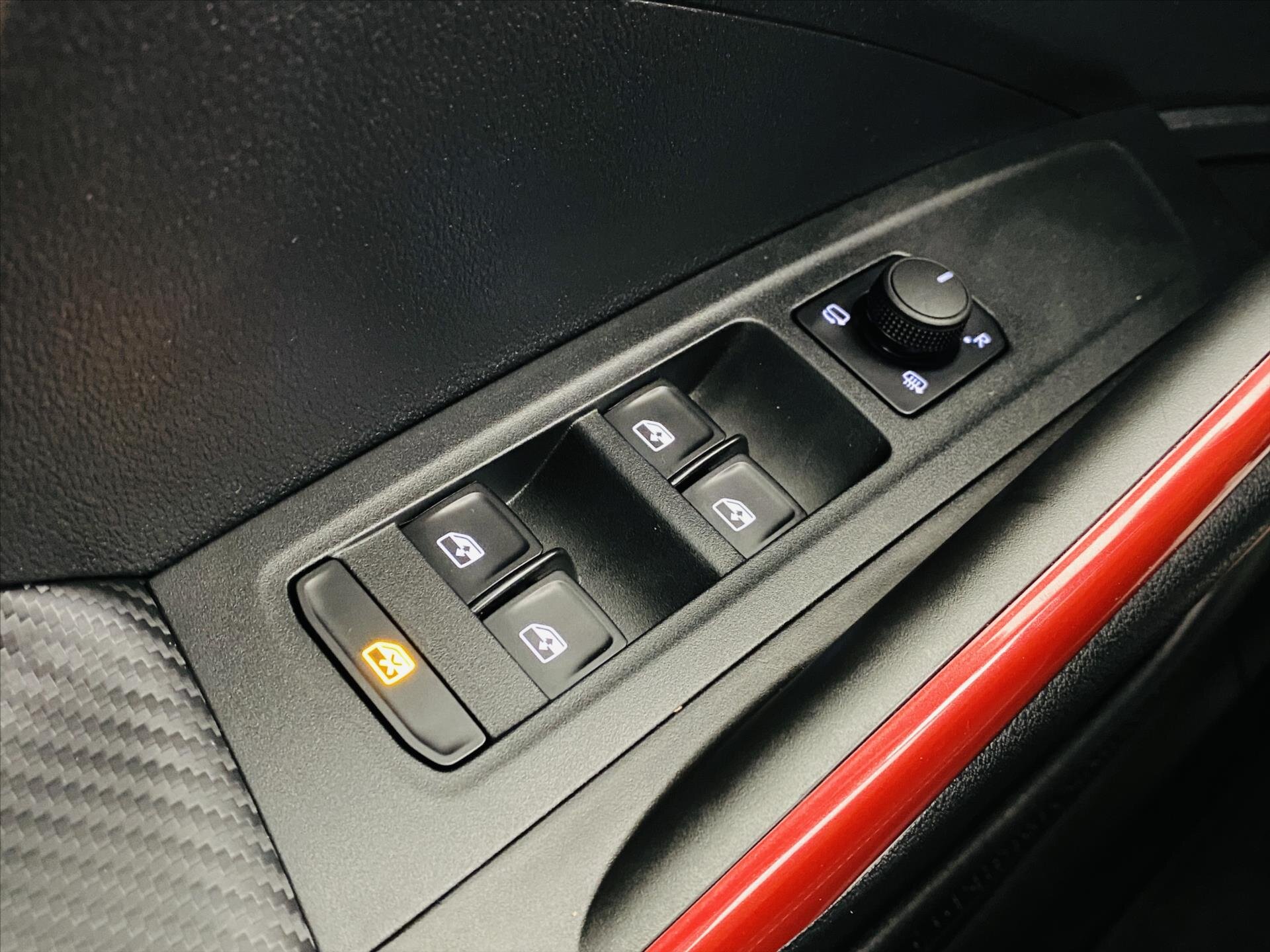 Škoda Fabia Hatchback 999,0 85 kw