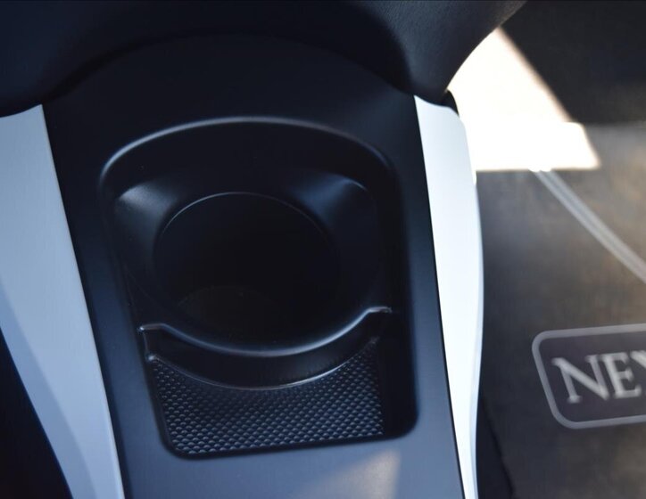 Toyota Yaris Hatchback 998,0 51 kw