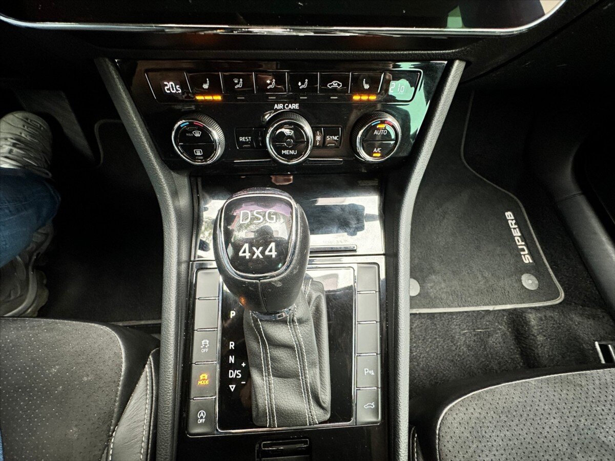 Škoda Superb Kombi 2,0 l 206 kw