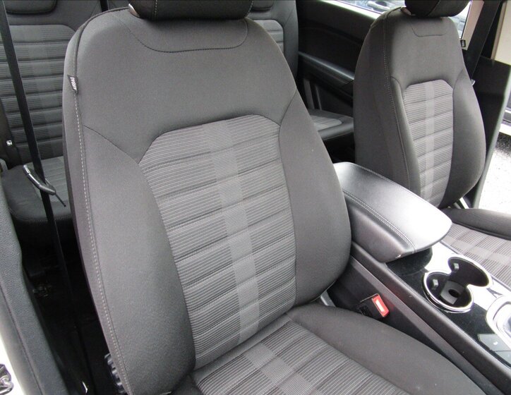 Ford Galaxy MPV 1,5 l 121 kw