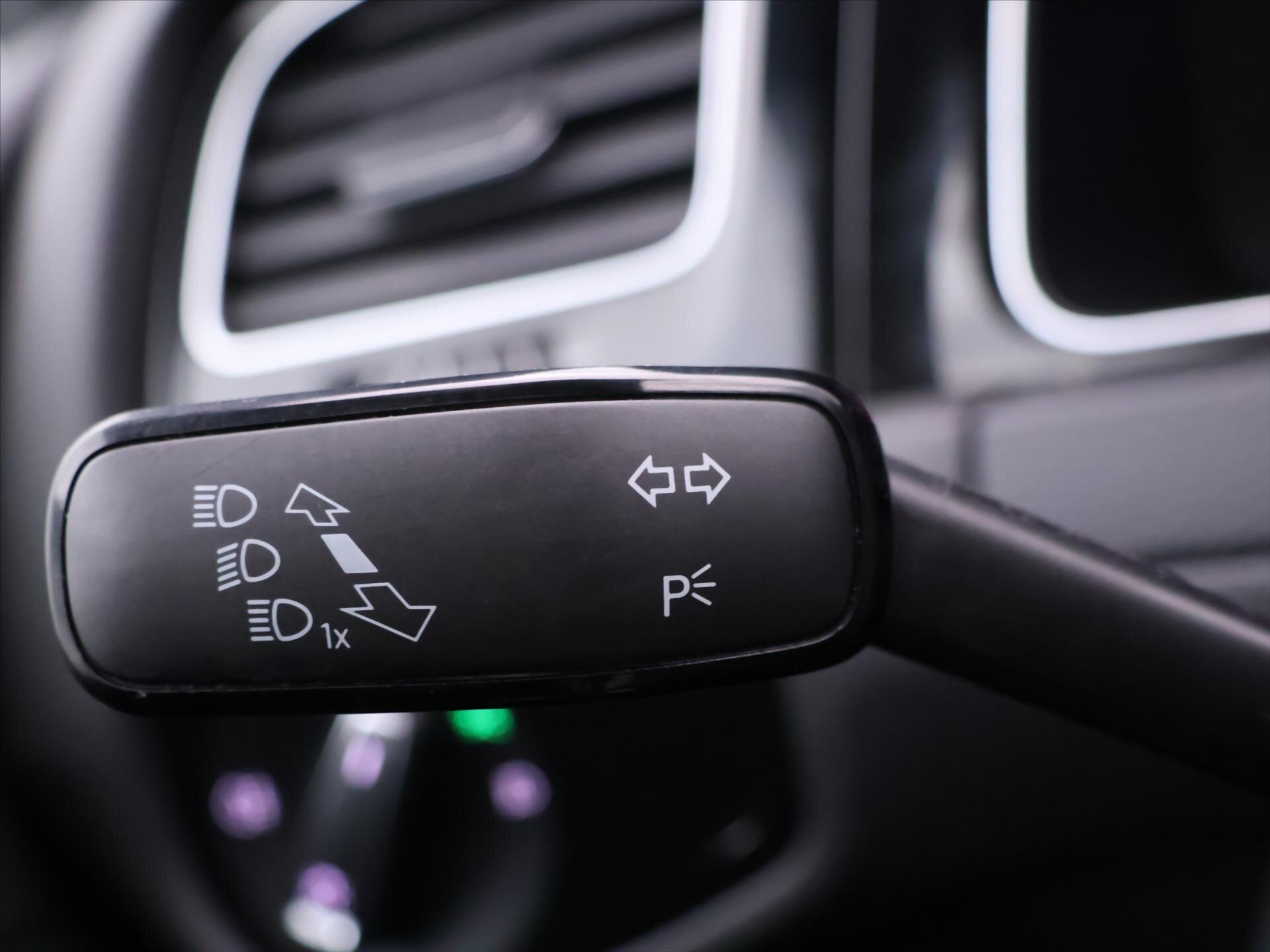 Volkswagen Golf Hatchback 2,0 l 228 kw