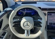 Mercedes-Benz EQE 18