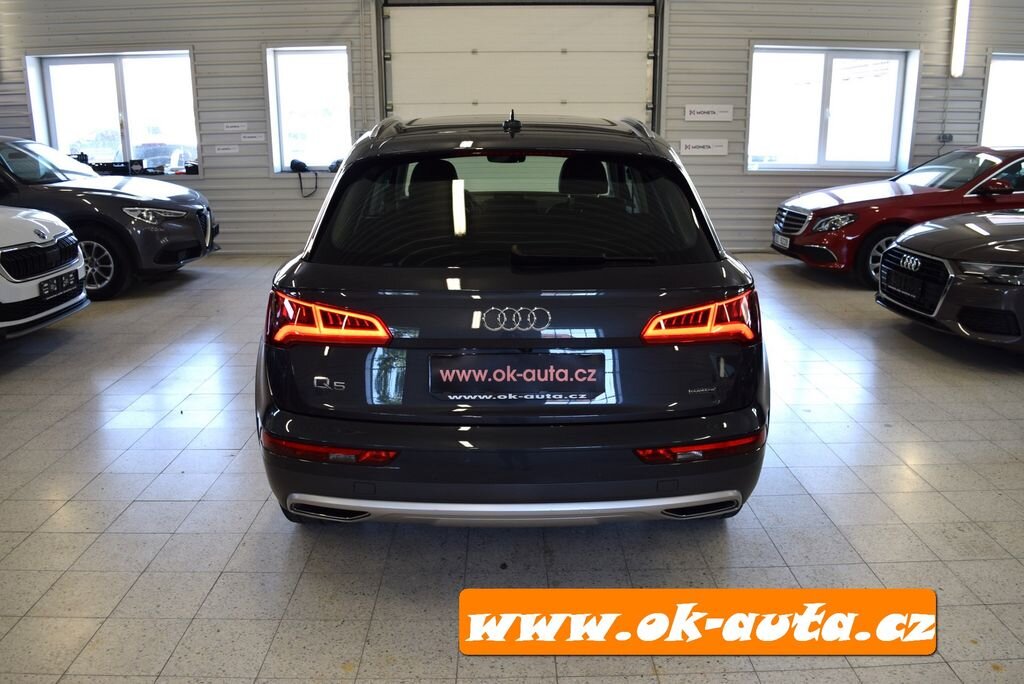 Audi Q5 SUV 2,0 l 0