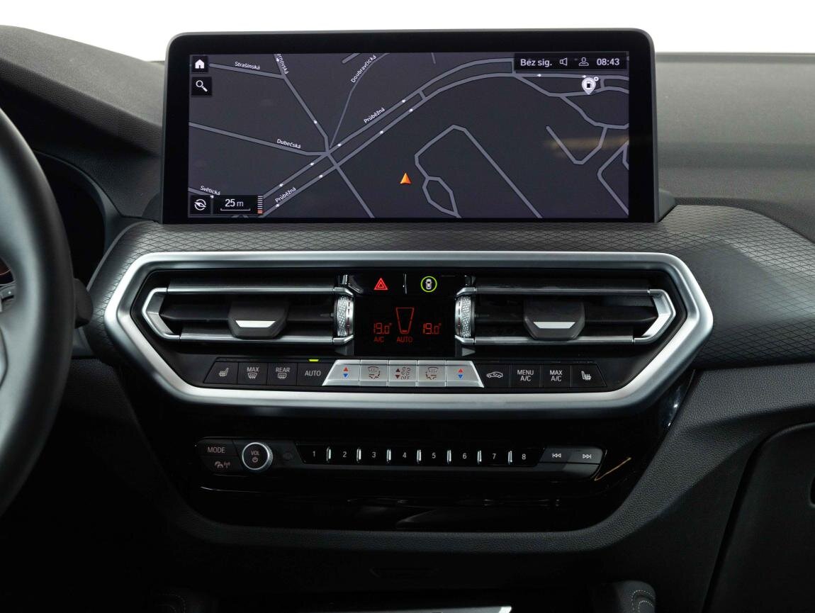 BMW X4 SUV / Terénní 3,0 l 210 kw