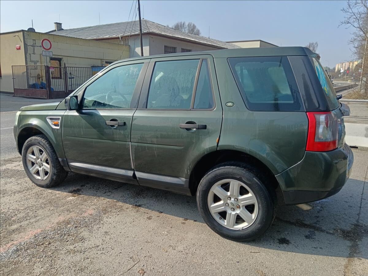 Land Rover Freelander SUV / Terénní 2,2 l 118 kw