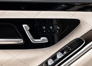 Mercedes-Benz Třídy S 8