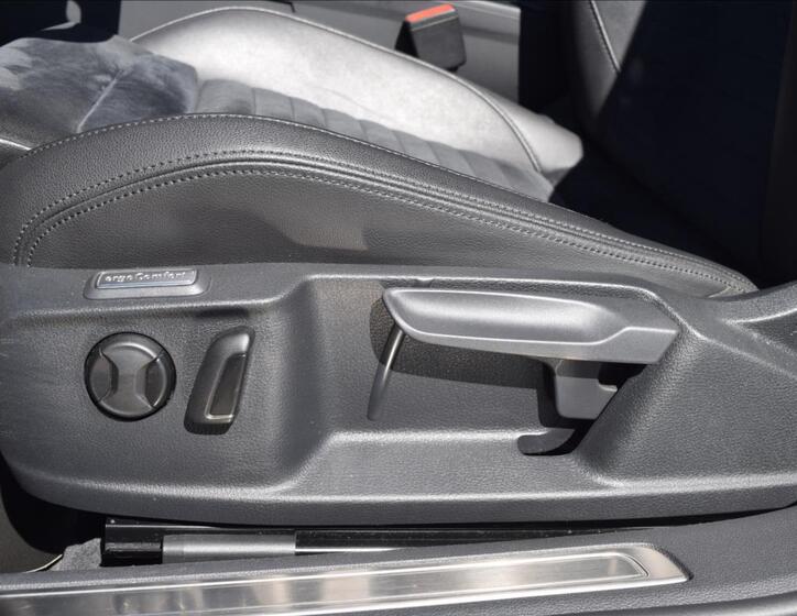 Volkswagen Passat 36