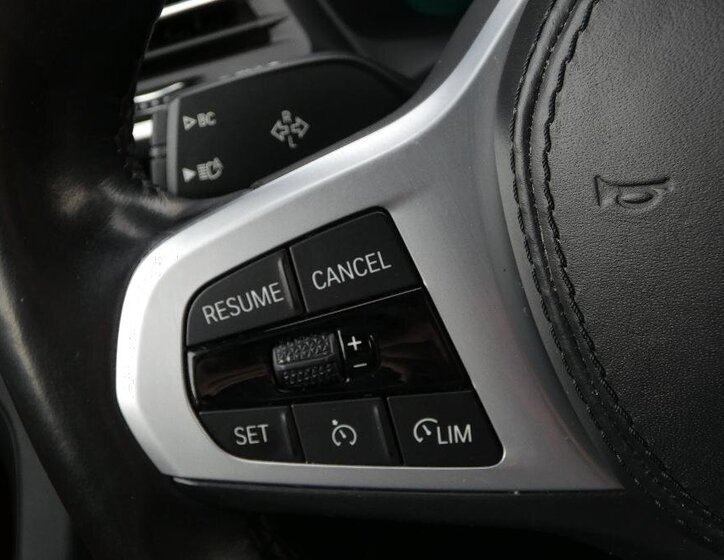 BMW X3 SUV / Terénní 2,0 l 140 kw