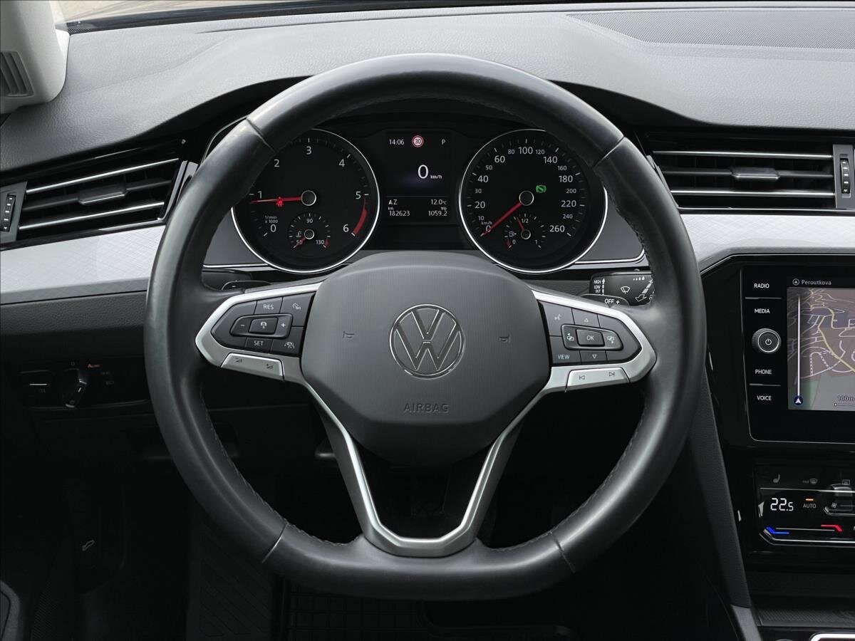 Volkswagen Passat Kombi 2,0 l 110 kw