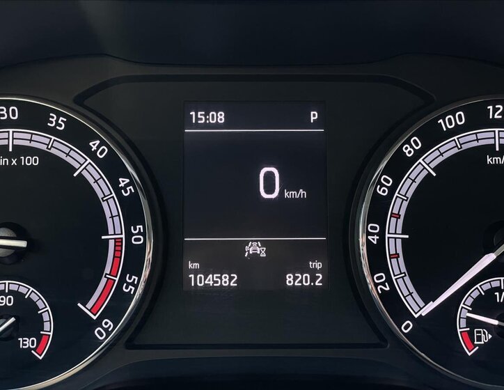 Škoda Karoq SUV 2,0 l 110 kw