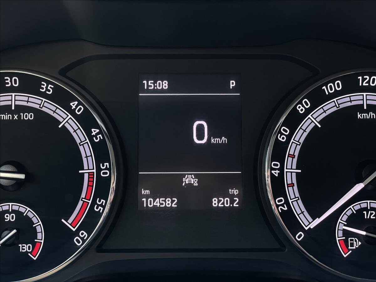 Škoda Karoq SUV 2,0 l 110 kw