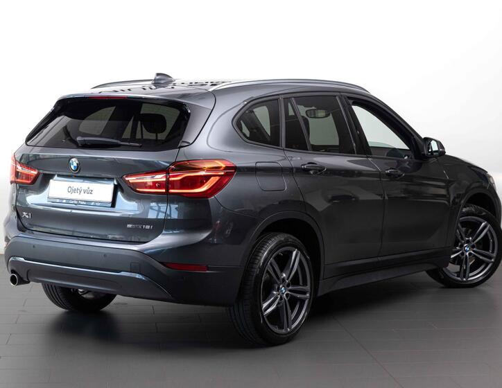 BMW X1 4