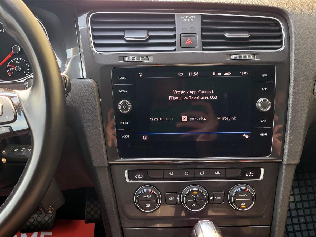 Volkswagen Golf Kombi 1,6 l 85 kw