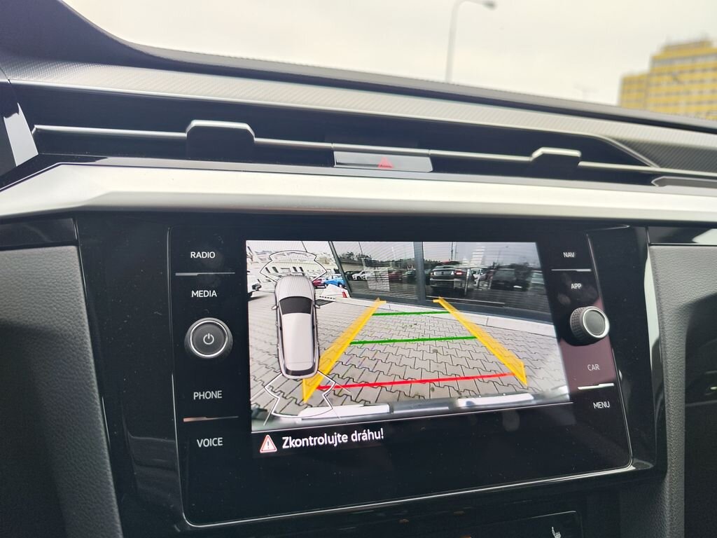 Volkswagen Arteon Kombi 2,0 l 147 kw