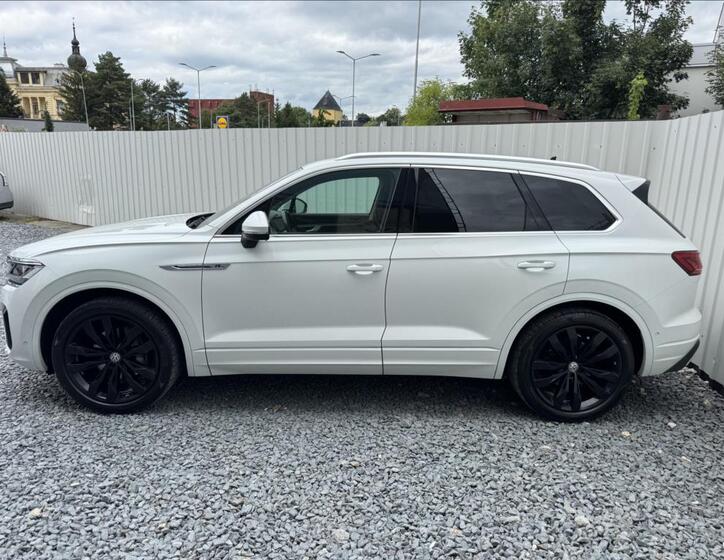 Volkswagen Touareg 4