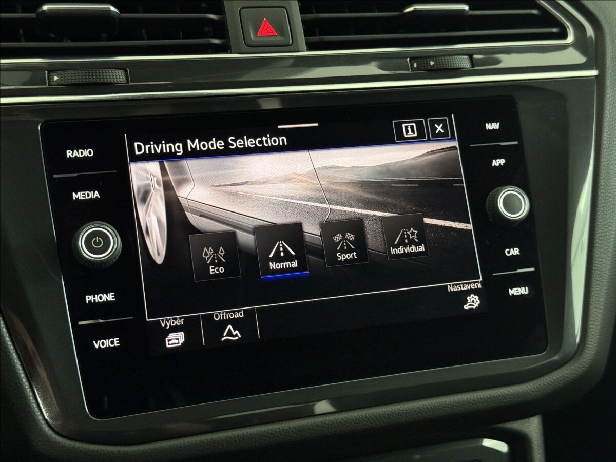 Volkswagen Tiguan Allspace SUV / Terénní 2,0 l 110 kw