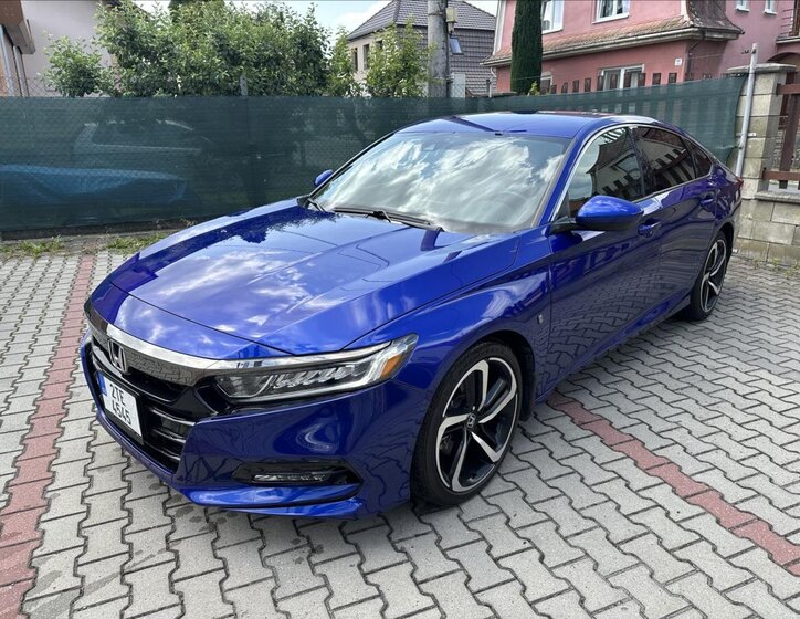 Honda Accord Sedan / Limuzína 1,5 l 141 kw
