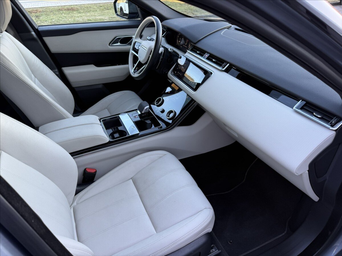 Land Rover Range Rover Velar SUV / Terénní 2,0 l 184 kw