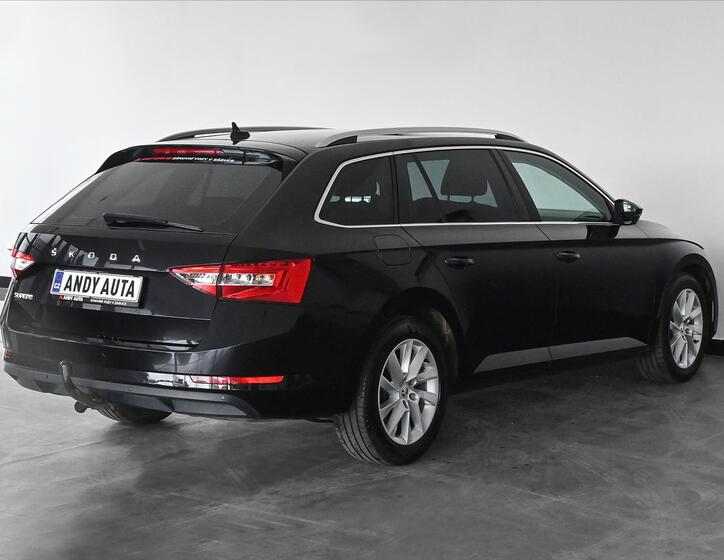 Škoda Superb 3