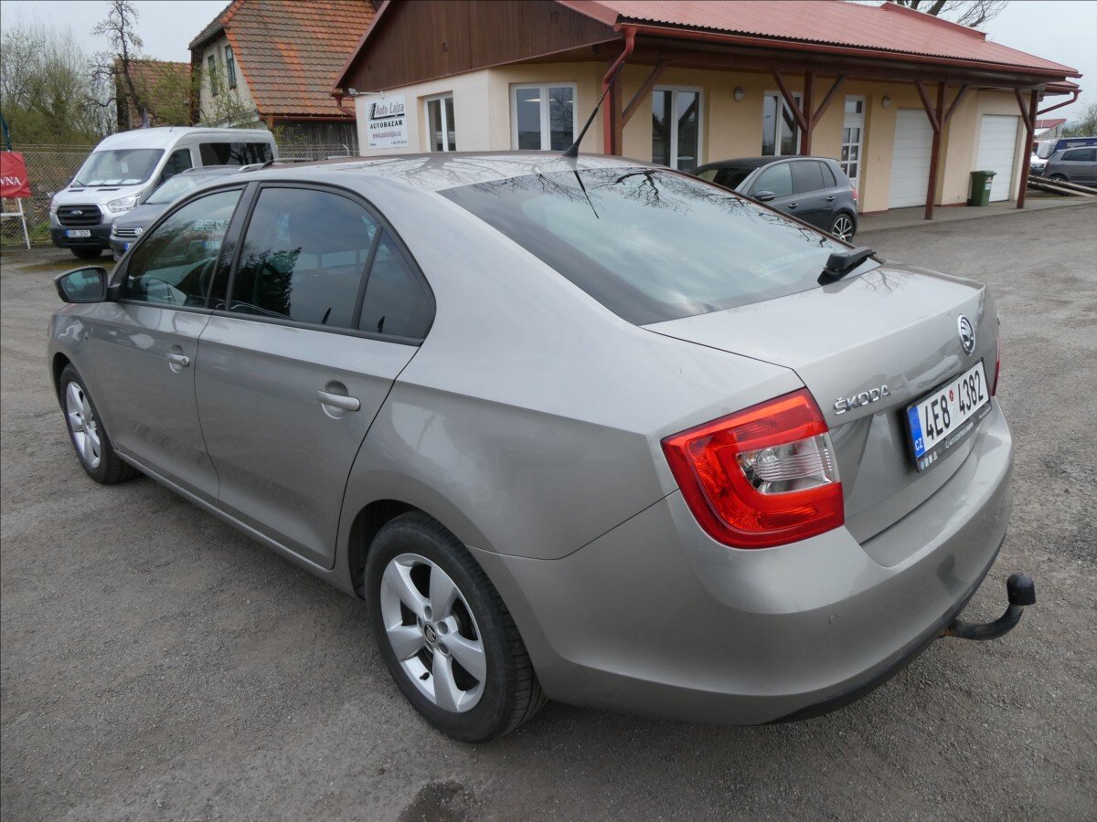 Škoda Rapid Sedan / Limuzína 1,2 l 77 kw