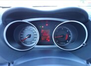 Mitsubishi Outlander SUV / Terénní 2,0 l 103 kw