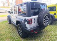 Jeep Wrangler 6