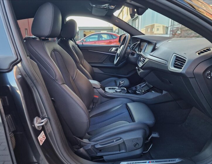 BMW Řada 2 Sedan 2,0 l 110 kw