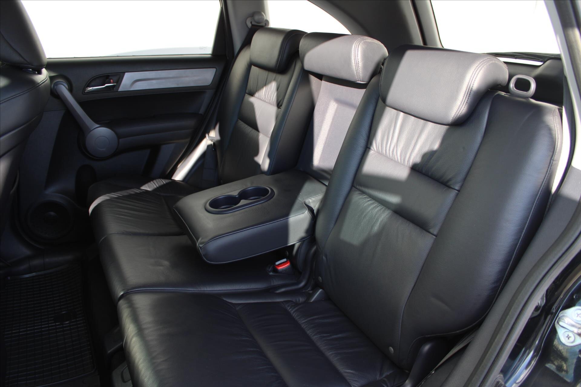 Honda CR-V SUV 2,0 l 110 kw